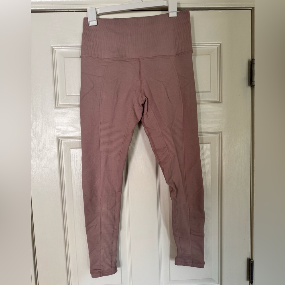 Avocado Light Pink High-Waisted Leggings